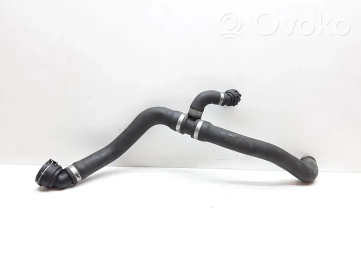 Volvo V40 Engine coolant pipe/hose 31313807