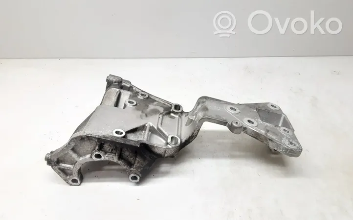 Volvo S60 Generator/alternator bracket 31316673