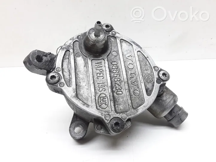 Volvo S60 Pompe à vide 08658230