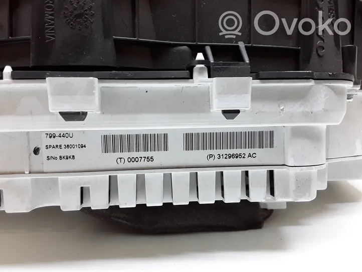 Volvo V40 Compteur de vitesse tableau de bord 31296952