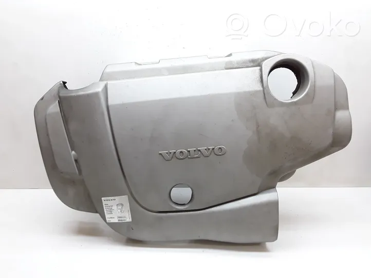 Volvo V50 Variklio dangtis (apdaila) 30731962