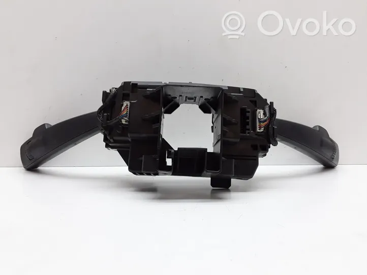 Volvo V60 Leva/interruttore dell’indicatore di direzione e tergicristallo 31327902