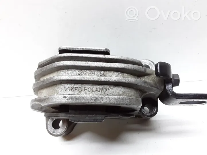 Volvo XC90 Engine mount bracket 30776354
