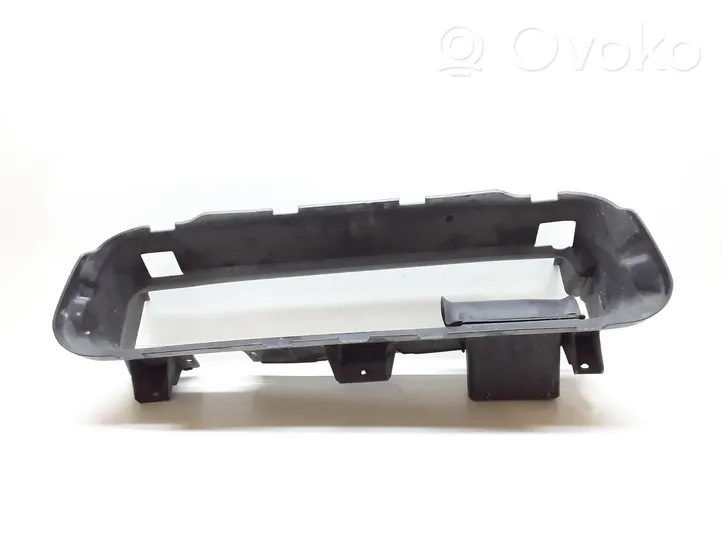 Volvo V50 Déflecteur d'air de radiateur de refroidissement 30657147