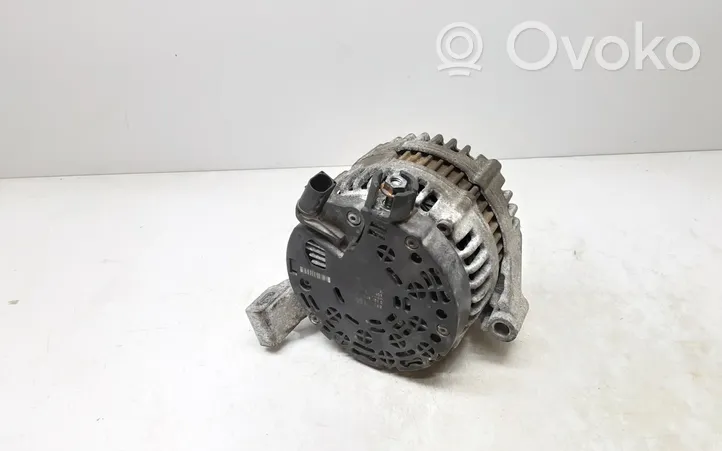 Volvo V70 Generator/alternator 0121615005