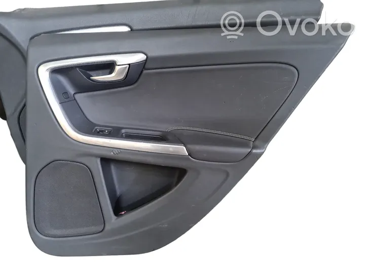 Volvo V60 Boczki / Tapicerka drzwi / Komplet 8686852