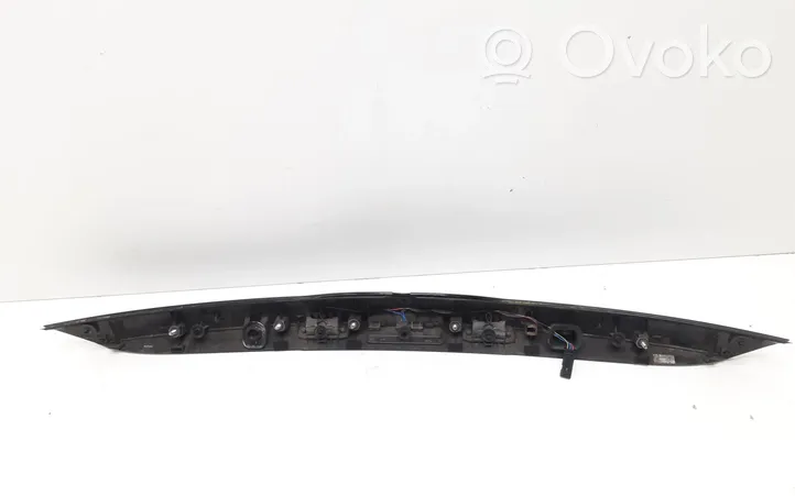 Volvo V60 Listwa oświetlenie tylnej tablicy rejestracyjnej 31440760