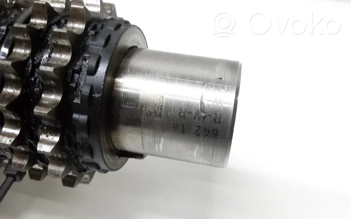 Mercedes-Benz ML W164 Vilebrequin du moteur R64216