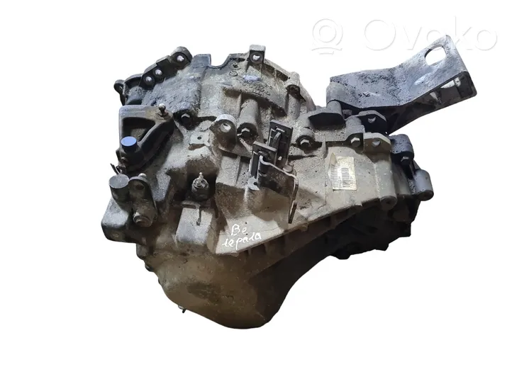 Volvo S60 Manual 6 speed gearbox P9482234