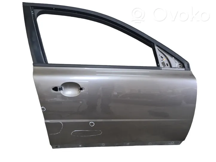 Volvo V70 Front door 