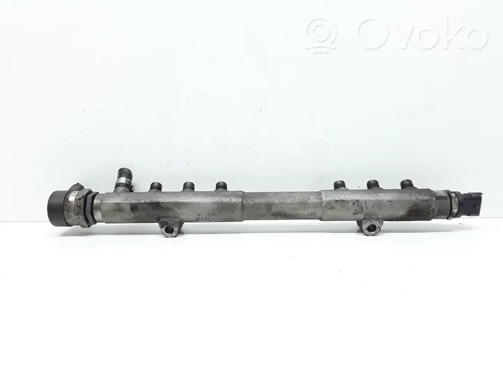 Volvo V70 Fuel main line pipe 30777576