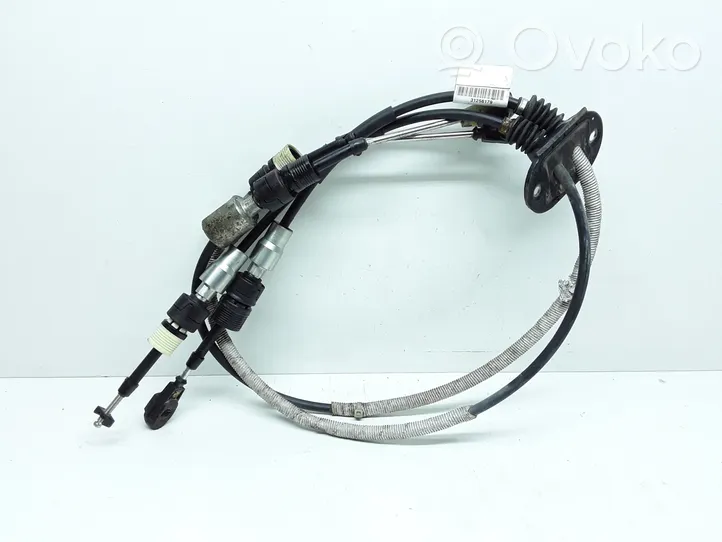 Volvo V70 Gear shift cable linkage 31256179