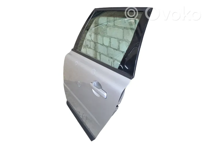 Volvo V70 Rear door 