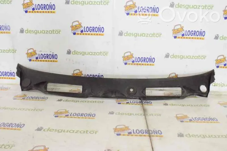 BMW 1 E82 E88 Wiper trim 51717058220