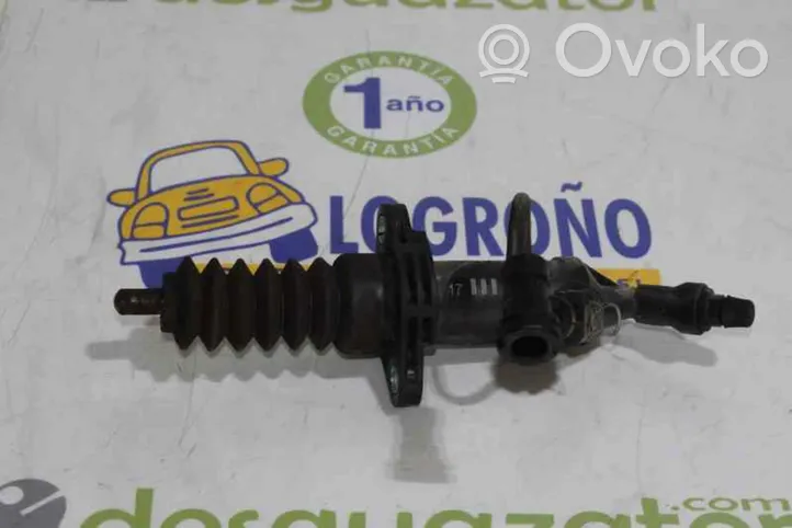 BMW 7 G11 G12 Cilindro secondario della frizione 21526795711