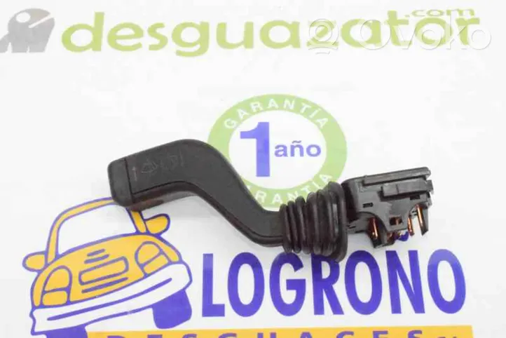 Opel Corsa B Palanca de control del limpiaparabrisas 90481242