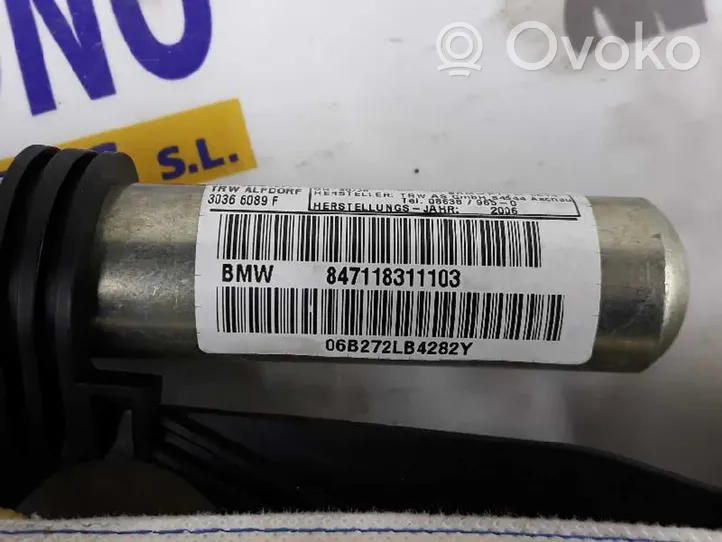 BMW 3 E92 E93 Stogo oro pagalvė (užuolaida) 847118311103