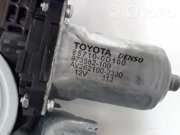 Toyota Auris E210 Alzacristalli della portiera posteriore con motorino 857100D100