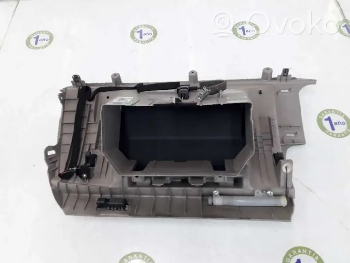 Volvo C70 Glove box 39871863