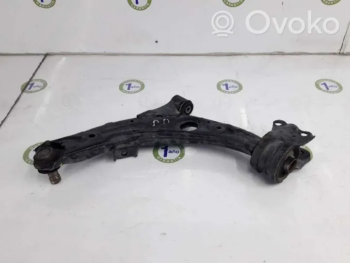 Mazda CX-7 Braccio di controllo sospensione anteriore EH6434700A