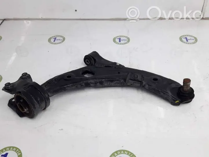 Mazda CX-7 Braccio di controllo sospensione anteriore EH6434700A