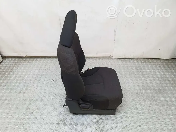 Mitsubishi Montero Fotel przedni pasażera 