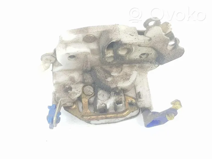 Nissan Serena Serratura portiera anteriore 805009C105