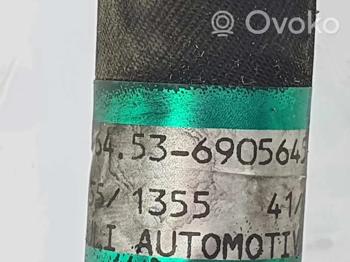 BMW X3 E83 Kompressorin ilmanoton letku 64536905645