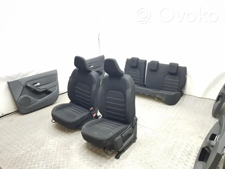 Dacia Duster Set sedili 