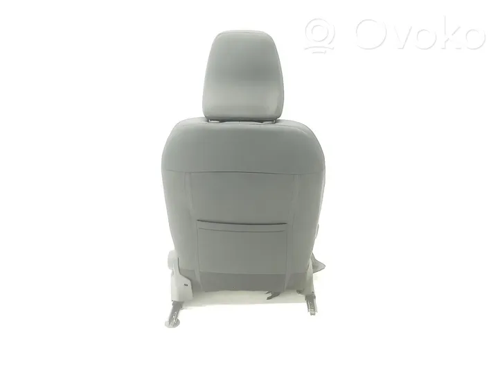 Dacia Duster Fotele / Kanapa / Komplet 