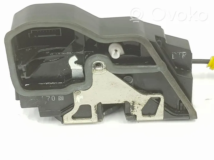 BMW 3 E90 E91 Serratura portiera anteriore 51217202146