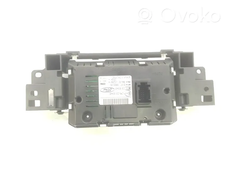 Ford Focus Monitor / wyświetlacz / ekran 2014481