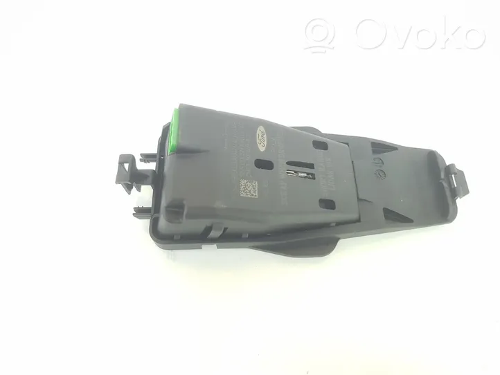 Ford Focus Windshield/windscreen camera 1806458