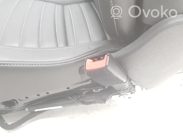 Opel Corsa E Fotele / Kanapa / Komplet 