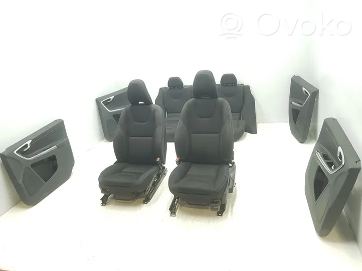 Volvo XC60 Set sedili 