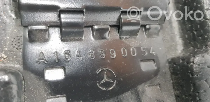 Mercedes-Benz ML W164 Tunkki A1645800118