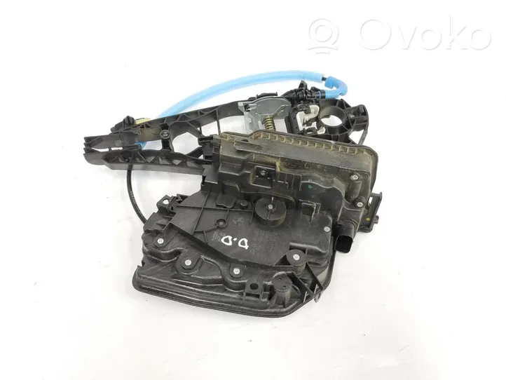 BMW 2 F46 Zamek drzwi przednich 51217281934