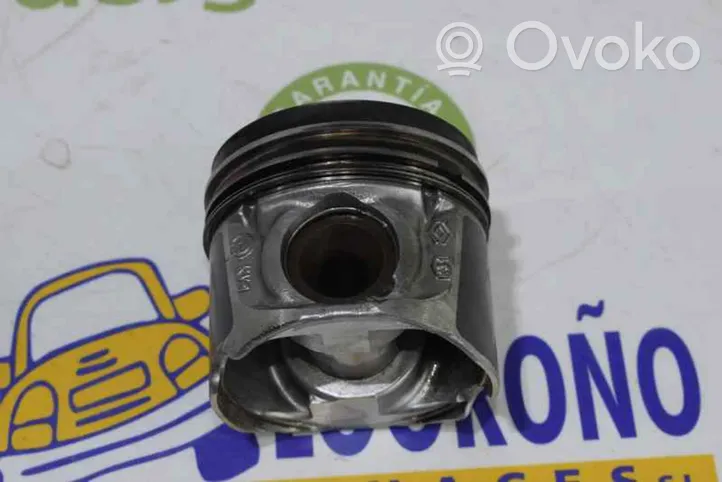 Renault Trafic I Piston avec bielle 7701479102