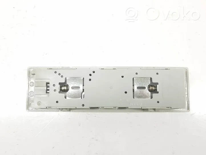 Volkswagen Tiguan Panel oświetlenia wnętrza kabiny 6Q0947291B