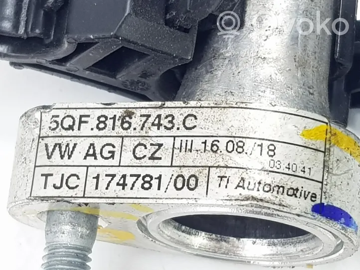 Volkswagen Tiguan Altri parti dell’aria condizionata (A/C) 5QF816743C