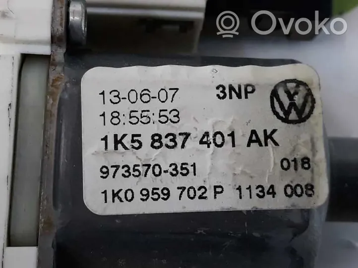 Volkswagen Jetta III Moteur de lève-vitre de porte avant 1K0959702Q