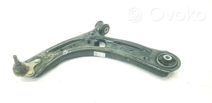 Volkswagen Golf VIII Triangle bras de suspension inférieur avant 5WA407151