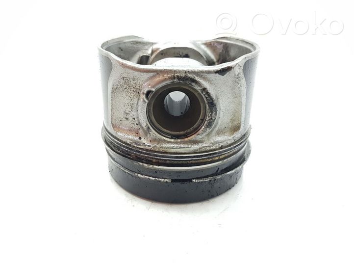 Seat Toledo IV (NH) Piston avec bielle 03L107065J