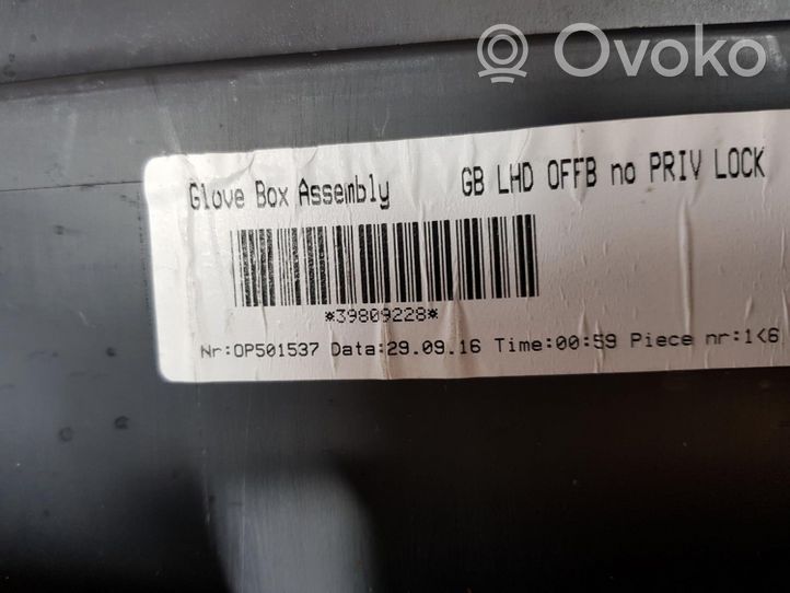 Volvo XC60 Mantu nodalījums 31305765