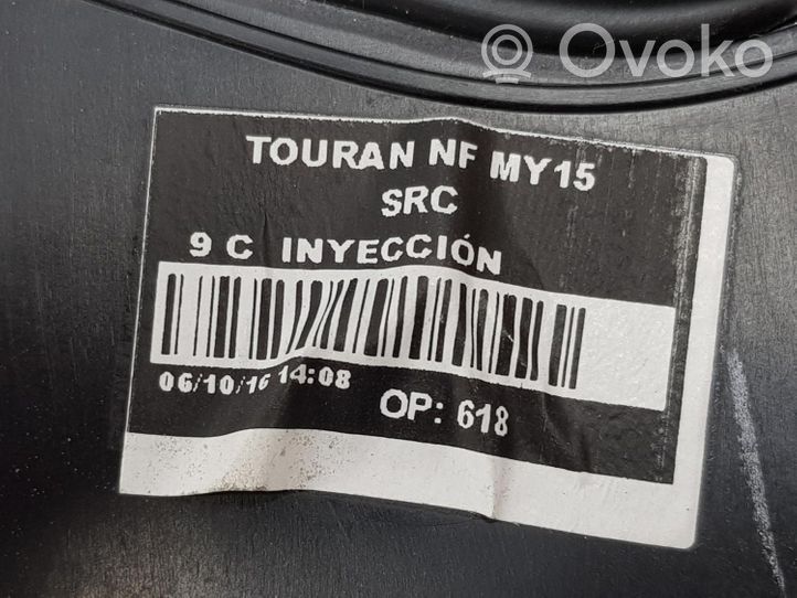 Volkswagen Touran II Tappo del serbatoio del carburante 5TA809857A