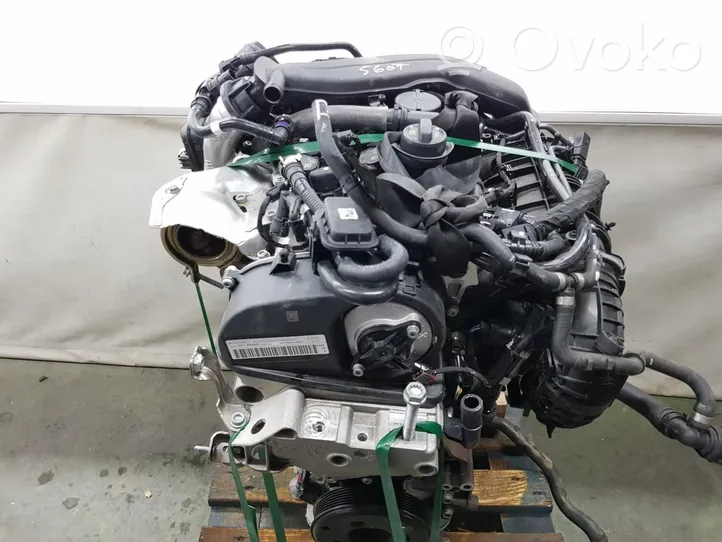 Audi Q3 F3 Moottori DFYA