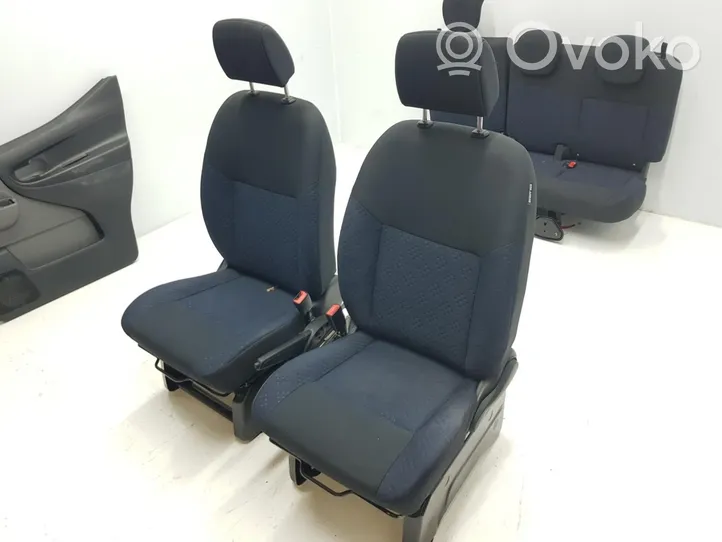 Nissan e-NV200 Set sedili 