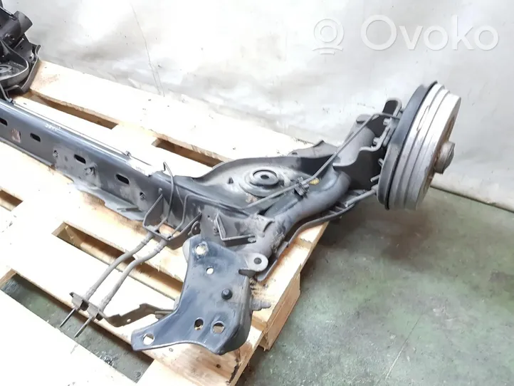 Renault Clio IV Rama pomocnicza tylna 555016298R