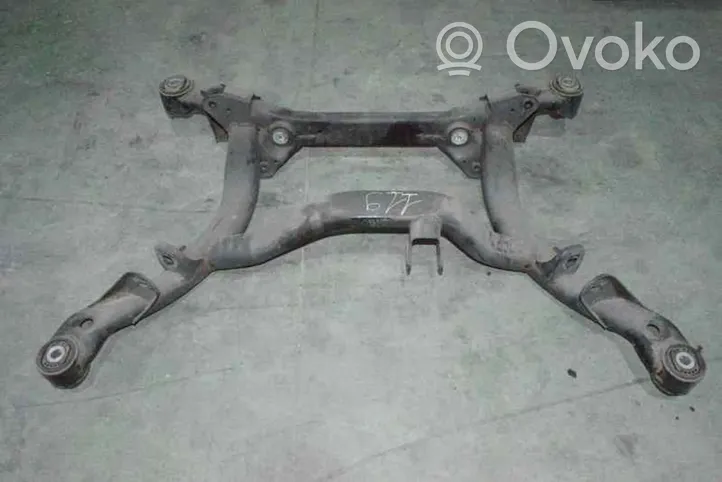 Audi A6 S6 C6 4F Galinis traversas 4F0505235AH