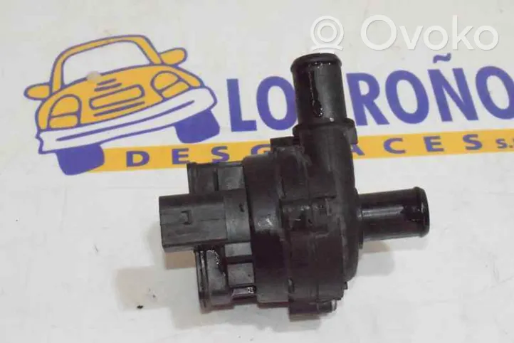 Renault Trafic I Pompe à eau de liquide de refroidissement 144B00004R